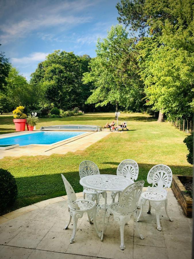 Le Jardin De Fresnes Bed & Breakfast ภายนอก รูปภาพ